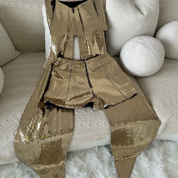 Alex Perry Henderson Sequined Crepe Shorts Sets Size Small - Picture 9 of 15